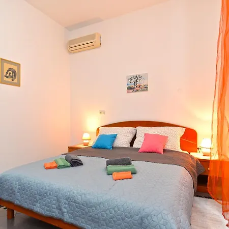 Apartment Radmila 1673 Apartman *